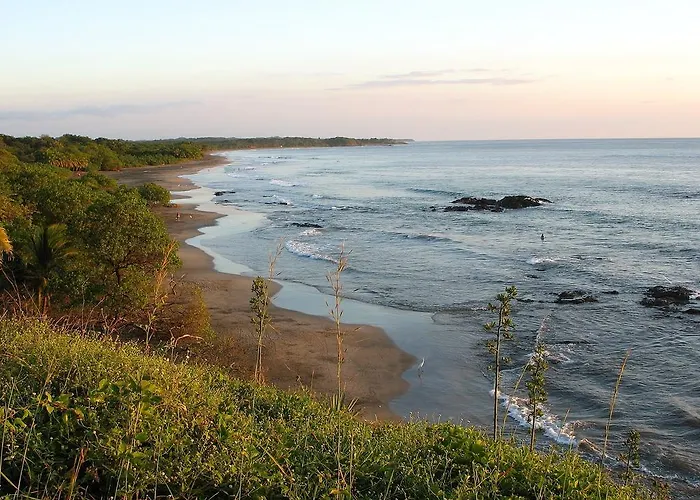 Casas Pelicano Lodge Playa Junquillal